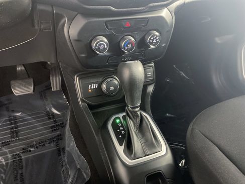 Used 2019 Jeep Renegade Sport AWD/4WD image 28