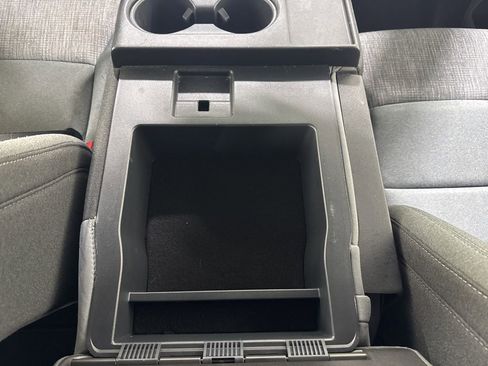 Used 2022 Ford F150 XLT image 30