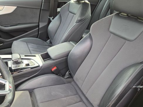 Used 2022 Audi A4 2.0T Premium Plus image 21