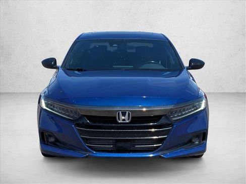 Used 2021 Honda Accord Sport image 2