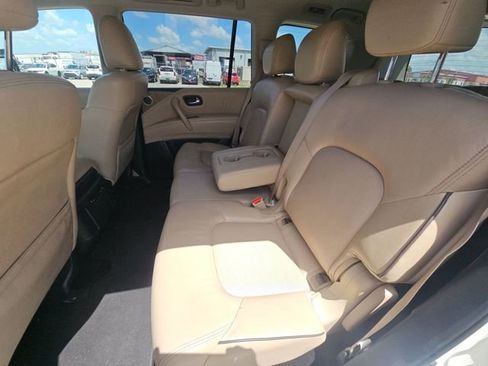 Used 2024 Nissan Armada SL image 13