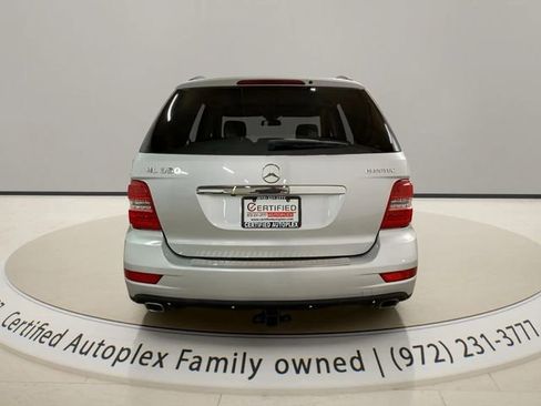 Used 2011 Mercedes-Benz ML 350 BlueTEC 4MATIC image 4