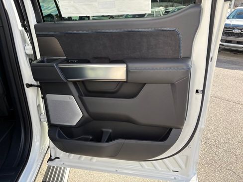 New 2025 Ford F150 Platinum w/ Equipment Group 702A High image 20