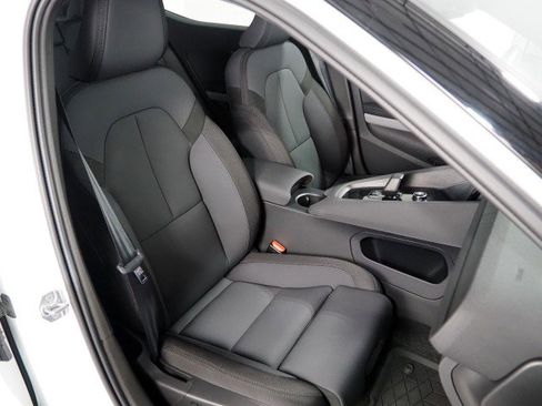 Used 2022 Polestar Polestar 2 w/ Pilot Package w/ Plus Package image 2