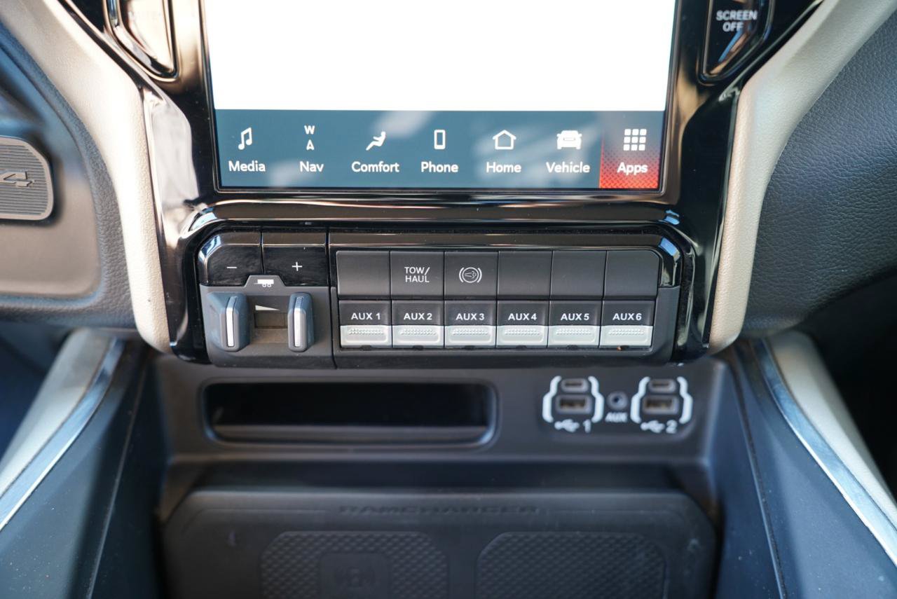 Used 2022 RAM 4500 Laramie AWD/4WD image 22
