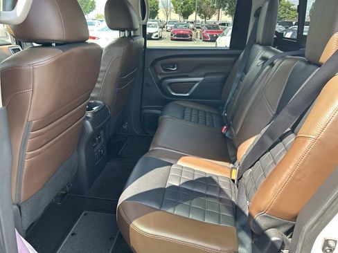 Used 2017 Nissan Titan Platinum Reserve RWD image 27