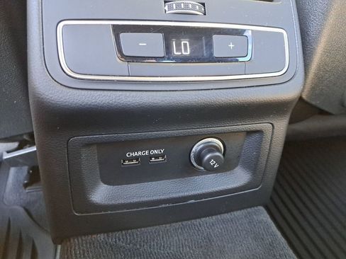 Used 2023 Audi A4 2.0T Premium Plus w/ Premium Plus Package image 9