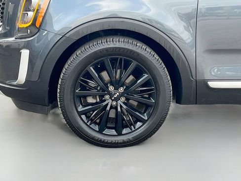 Used 2022 Kia Telluride SX w/ Towing Package FWD image 34