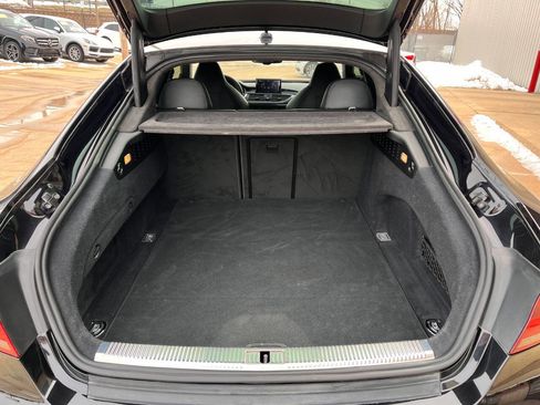 Used 2014 Audi RS 7 Prestige w/ Carbon-Optic Package image 17