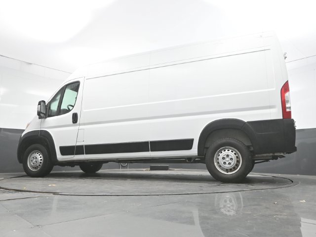 Used 2026 RAM ProMaster 2500 w/ Convenience Group FWD image 32
