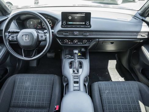 Certified 2025 Honda HR-V Sport image 17