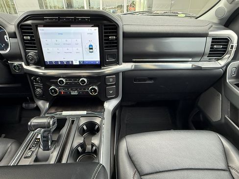 Used 2021 Ford F150 Lariat image 22