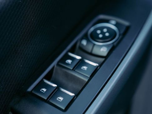 Used 2023 Ford F150 XLT w/ Trailer Tow Package image 15