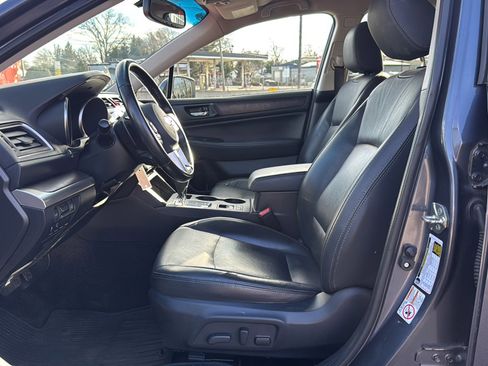 Used 2015 Subaru Outback 2.5i Limited w/ Popular Package #4 image 12
