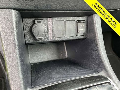 Used 2014 Toyota Corolla L image 26