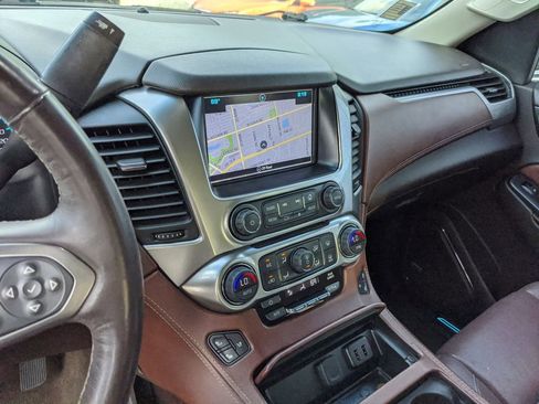 Used 2018 Chevrolet Suburban Premier image 9