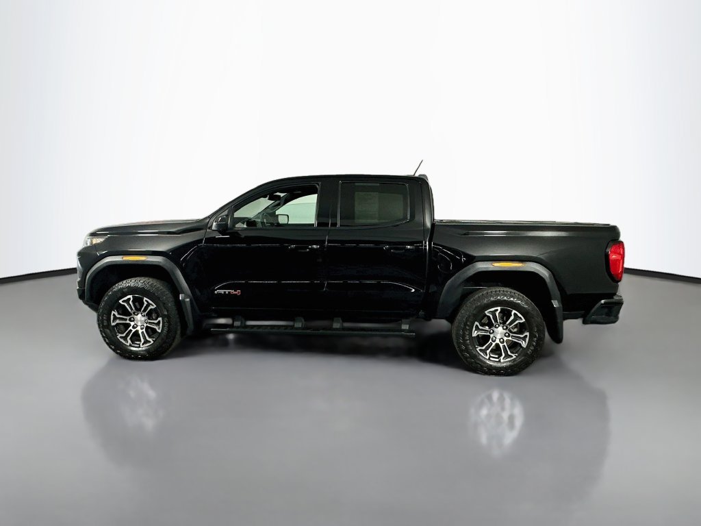 Used 2024 GMC Canyon AT4 w/ Technology Package AWD/4WD image 5