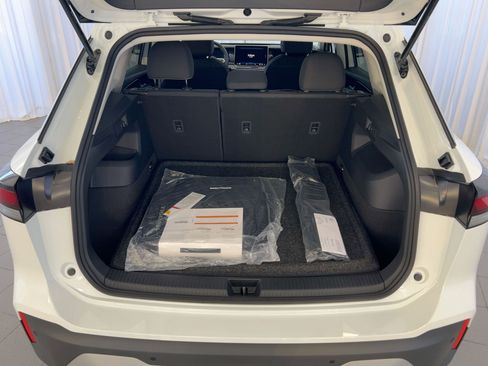 New 2026 Volkswagen Tiguan S image 33