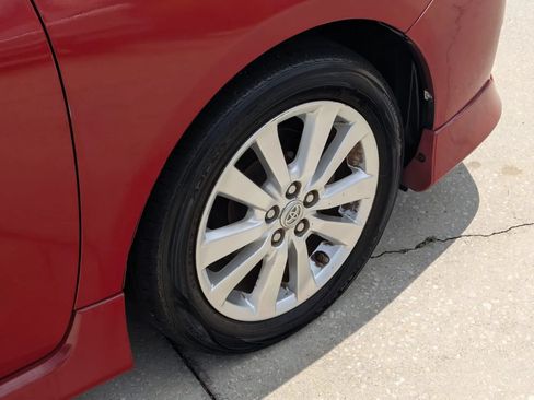 Used 2010 Toyota Corolla FWD image 5