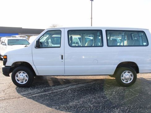 Used 2013 Ford E-350 and Econoline 350 XL image 5