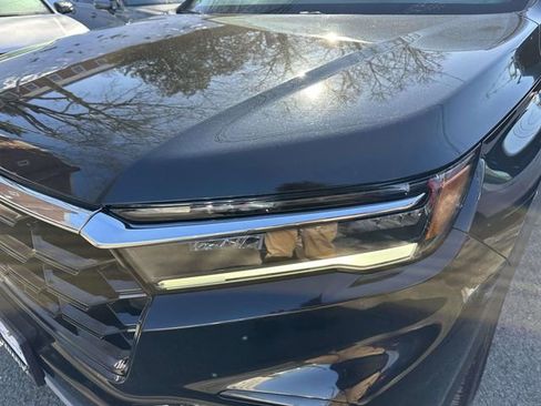 Certified 2023 Honda Pilot Elite image 8