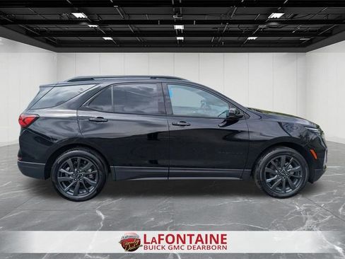 Used 2023 Chevrolet Equinox RS FWD image 6