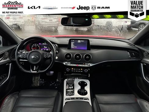 Used 2018 Kia Stinger GT2 image 21