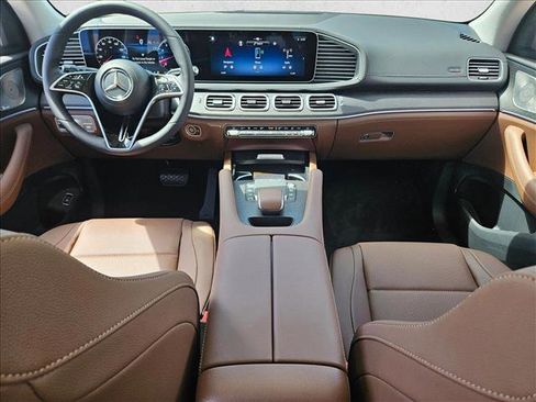 Used 2025 Mercedes-Benz GLE 350 4MATIC image 15