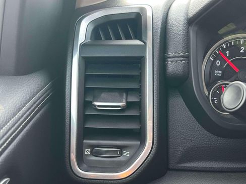 Used 2021 RAM 1500 Laramie AWD/4WD image 13