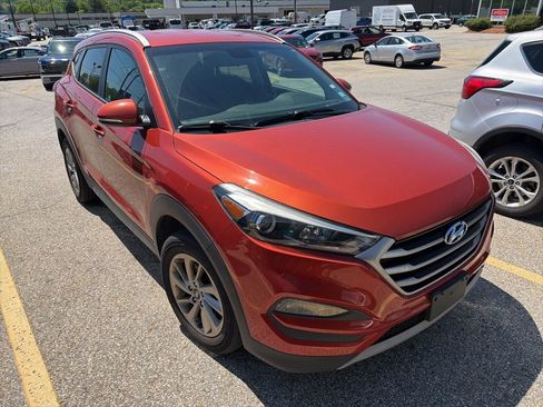 Used 2017 Hyundai Tucson Eco w/ Cargo Package AWD/4WD image 5