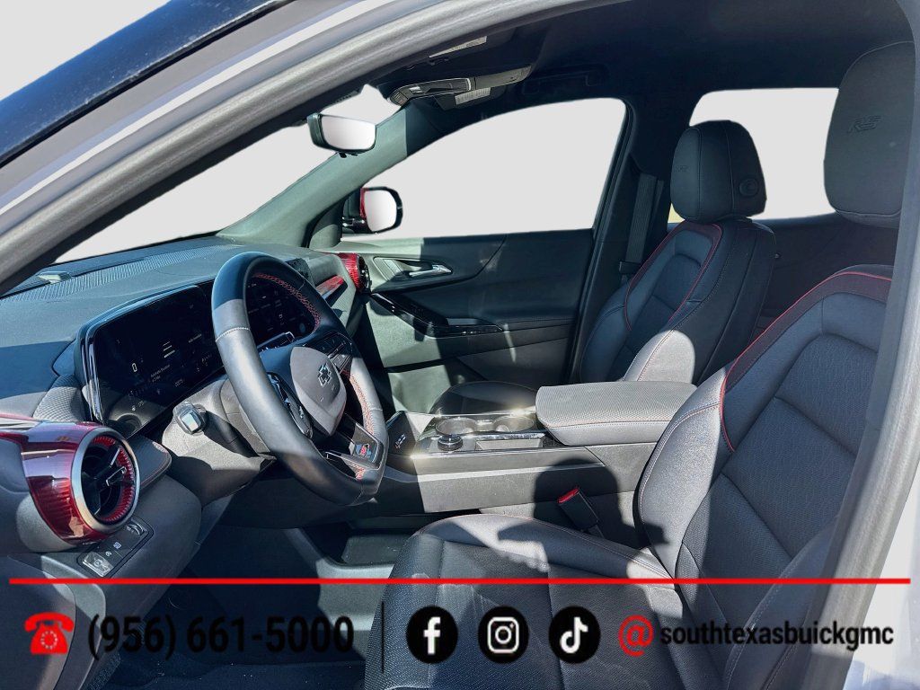 Used 2025 Chevrolet Equinox RS w/ Safety and Technology Package FWD image 11