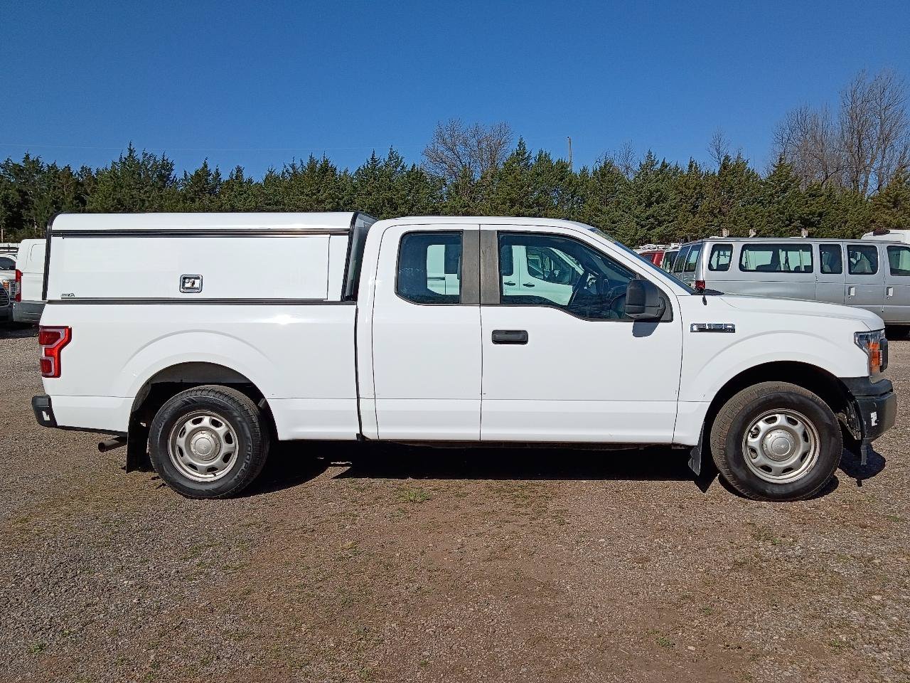 Used 2019 Ford F150 XL w/ Equipment Group 101A Mid RWD image 4