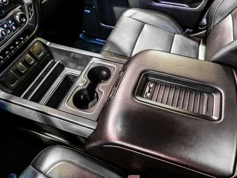 Used 2017 Chevrolet Silverado 1500 LTZ Z71 image 23