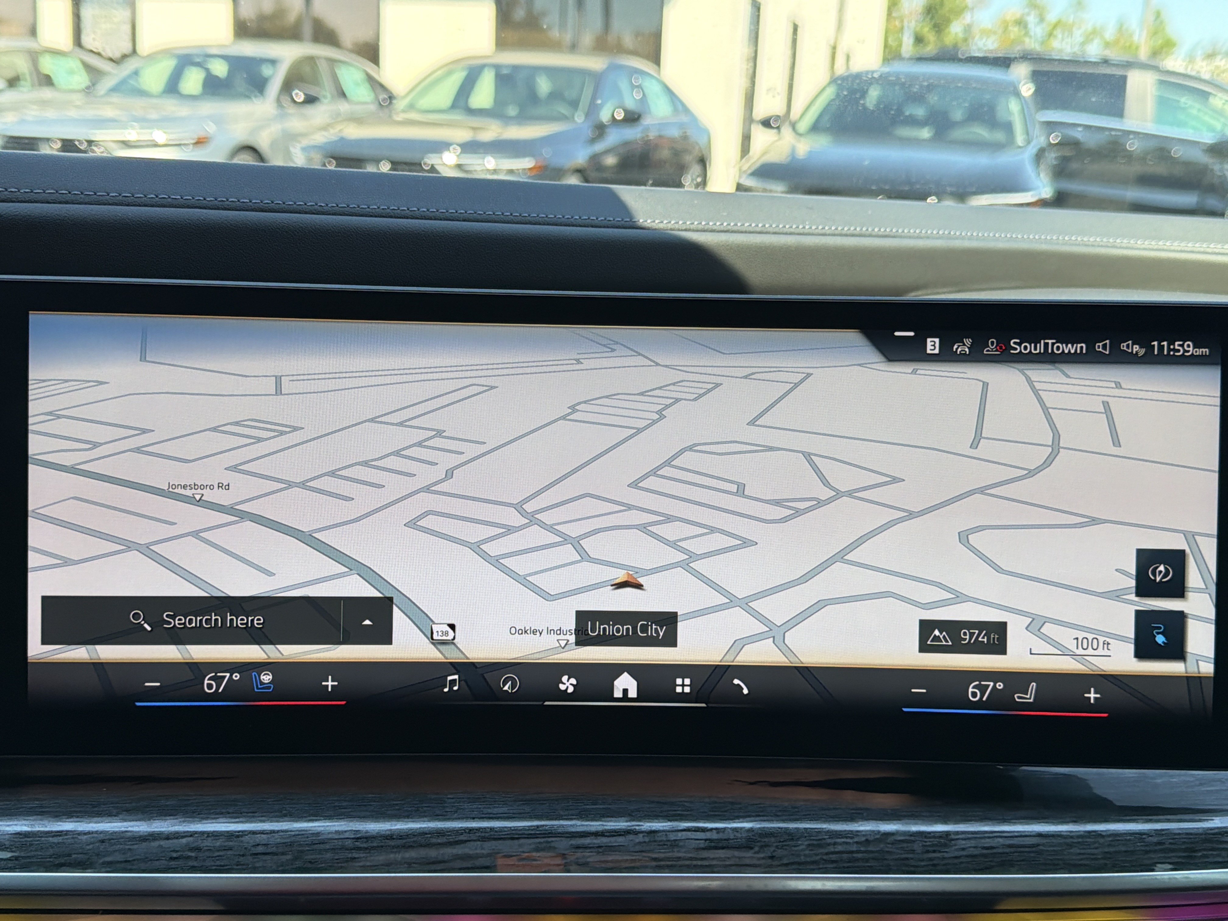 Certified 2024 BMW i7 xDrive60 AWD/4WD image 5