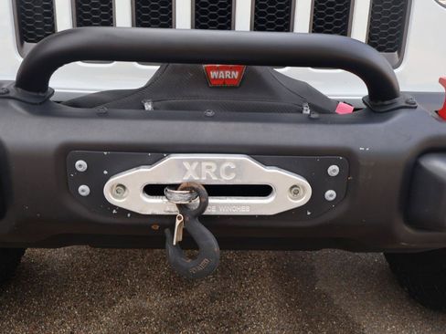 Used 2018 Jeep Wrangler Unlimited Rubicon AWD/4WD image 17