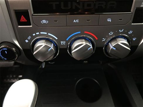 Used 2018 Toyota Tundra SR5 image 3
