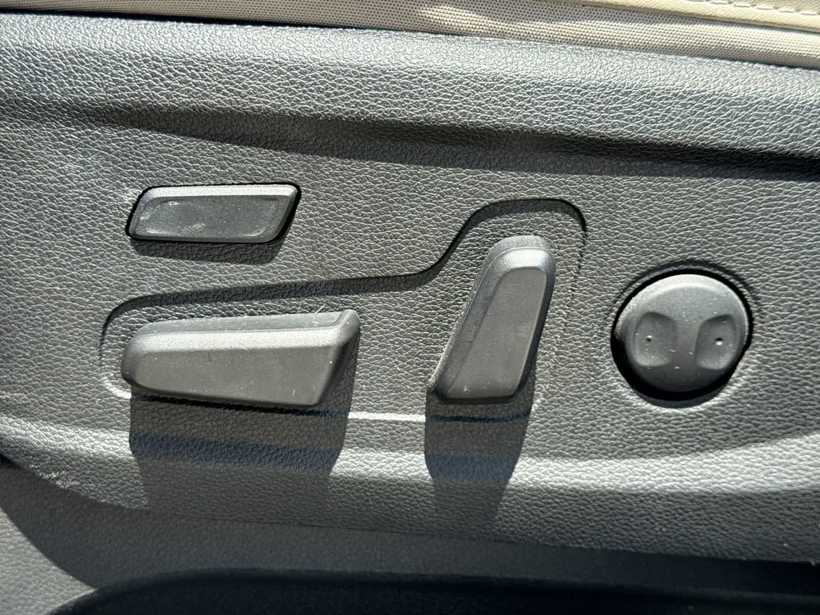 Used 2020 Kia Telluride SX w/ SX Prestige Package AWD/4WD image 23