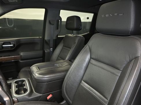 Used 2021 GMC Sierra 1500 Denali w/ Denali Ultimate Package AWD/4WD image 14