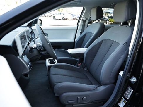 Used 2024 Hyundai Ioniq 5 SEL image 19