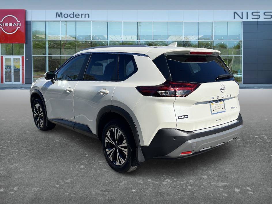 Certified 2023 Nissan Rogue SV w/ SV Premium B Package AWD/4WD image 7