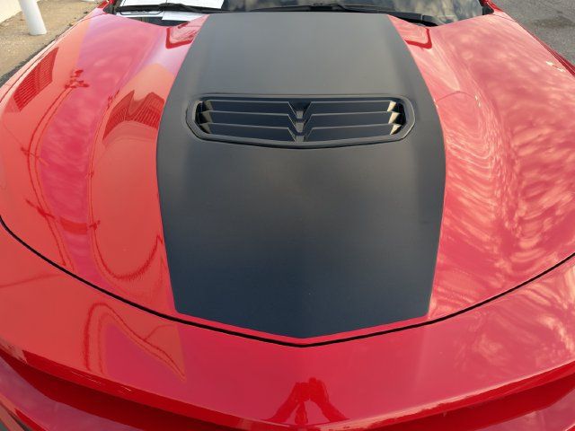 Used 2022 Chevrolet Camaro SS RWD image 8