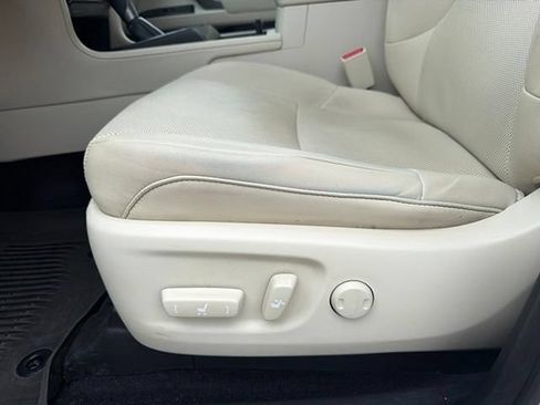 Used 2022 Lexus GX 460 Premium AWD/4WD image 9