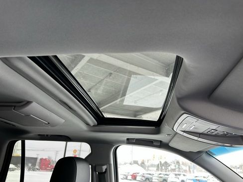 Used 2020 Chevrolet Tahoe Premier image 17