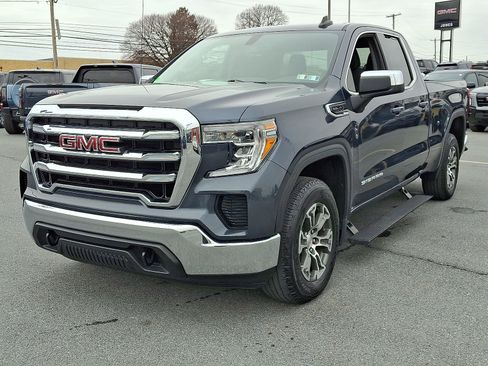 Certified 2022 GMC Sierra 1500 SLE w/ X31 Off-Road Package image 3