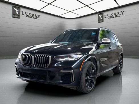 Used 2023 BMW X5 M50i w/ Climate Comfort Package AWD/4WD image 4