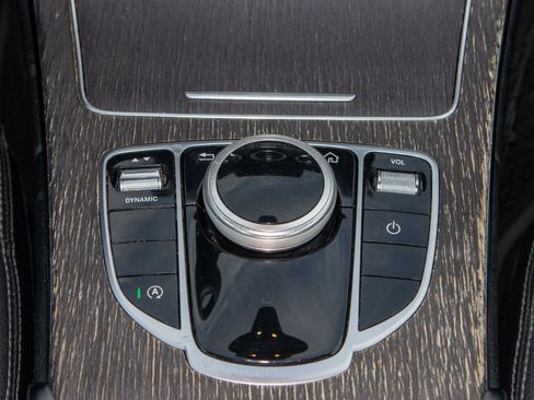 Used 2019 Mercedes-Benz C 300 4MATIC Sedan w/ Premium Package image 23