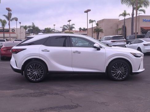 Used 2025 Lexus RX 350 w/ Convenience Package image 5