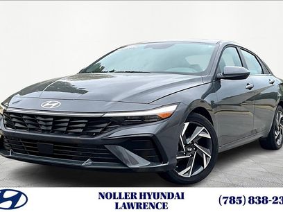 Certified 2025 Hyundai Elantra SEL