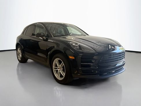 Certified 2020 Porsche Macan AWD/4WD image 7
