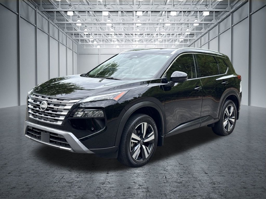 Certified 2025 Nissan Rogue SL FWD image 3